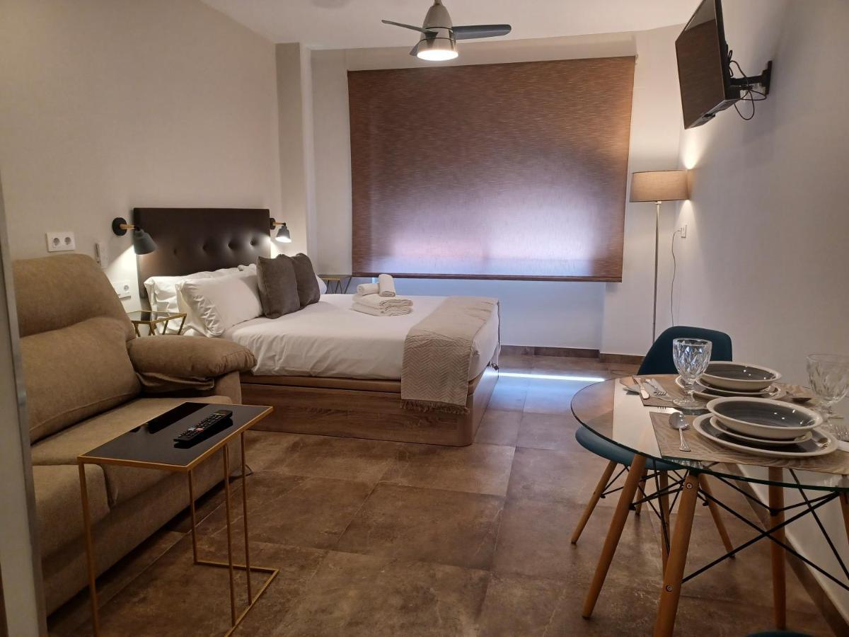 Apartamento Acogedor Junto A Calle Betis, Triana-Los Remedios Sevilla Exteriér fotografie