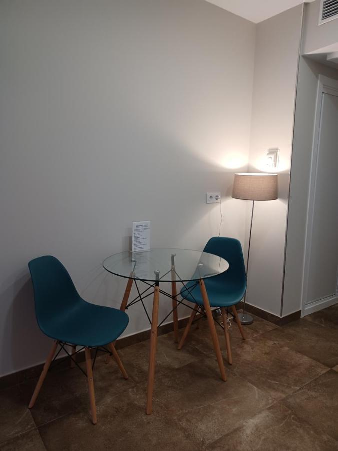 Apartamento Acogedor Junto A Calle Betis, Triana-Los Remedios Sevilla Exteriér fotografie