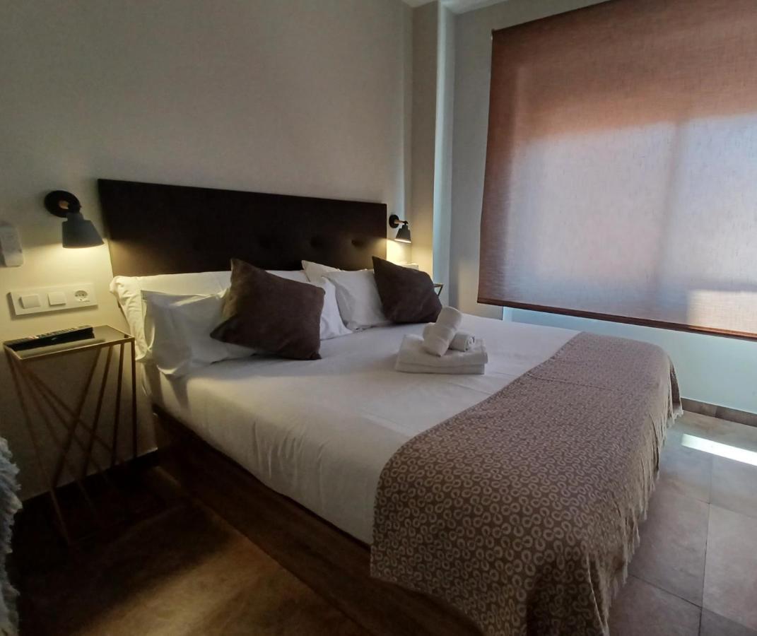 Apartamento Acogedor Junto A Calle Betis, Triana-Los Remedios Sevilla Exteriér fotografie